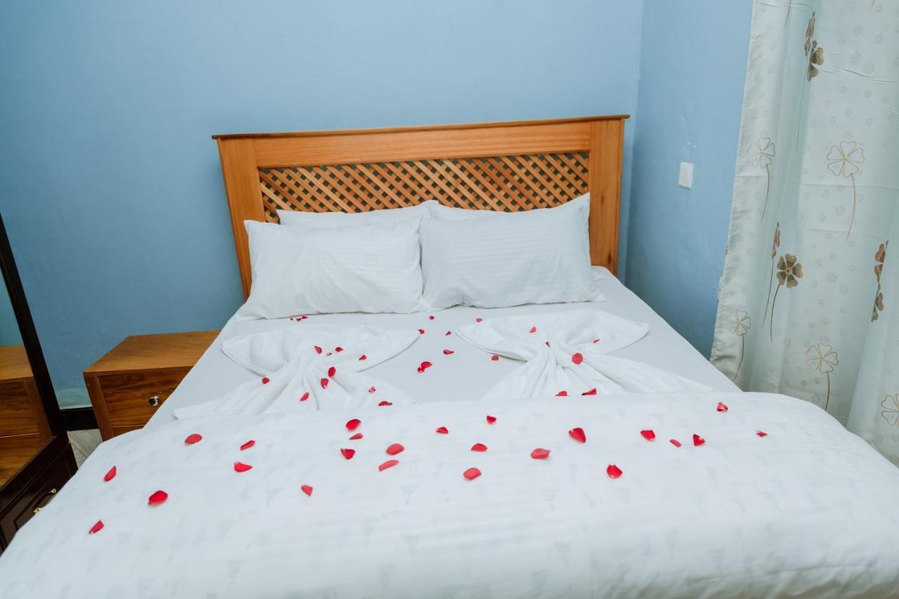 Kisanga Homestay Моши Экстерьер фото